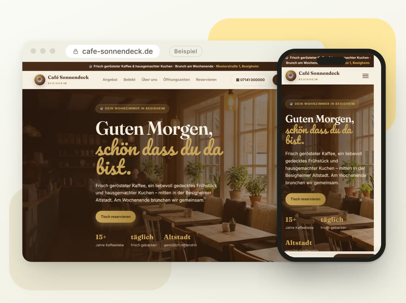 Demo-Website „Café Sonnendeck“ scrollt im Browser und auf dem Handy